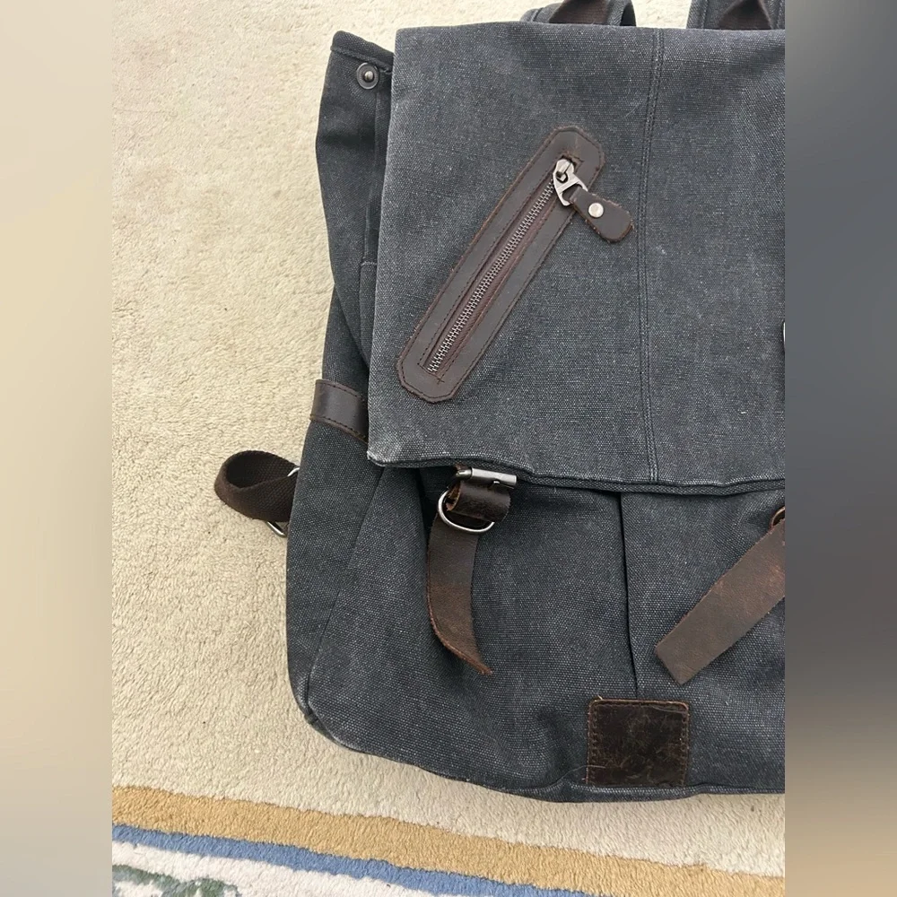 Steampunk/Retro/Vintage Inspired Classic Minimalist Inspired Grey/Black Backpack
